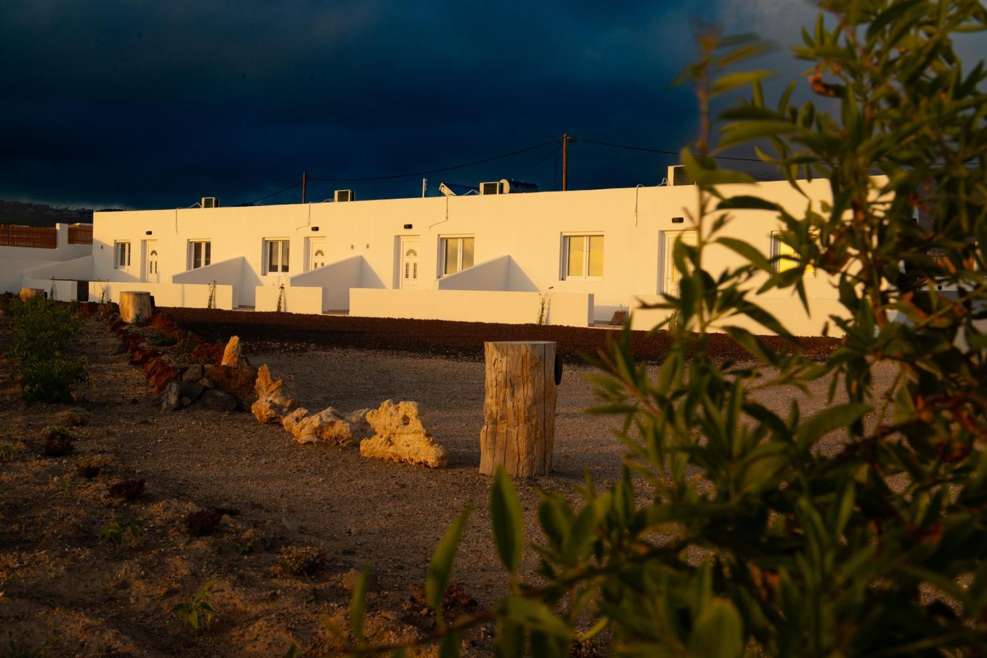 Calma Eco Houses Sunset View Emporio  Dış mekan fotoğraf